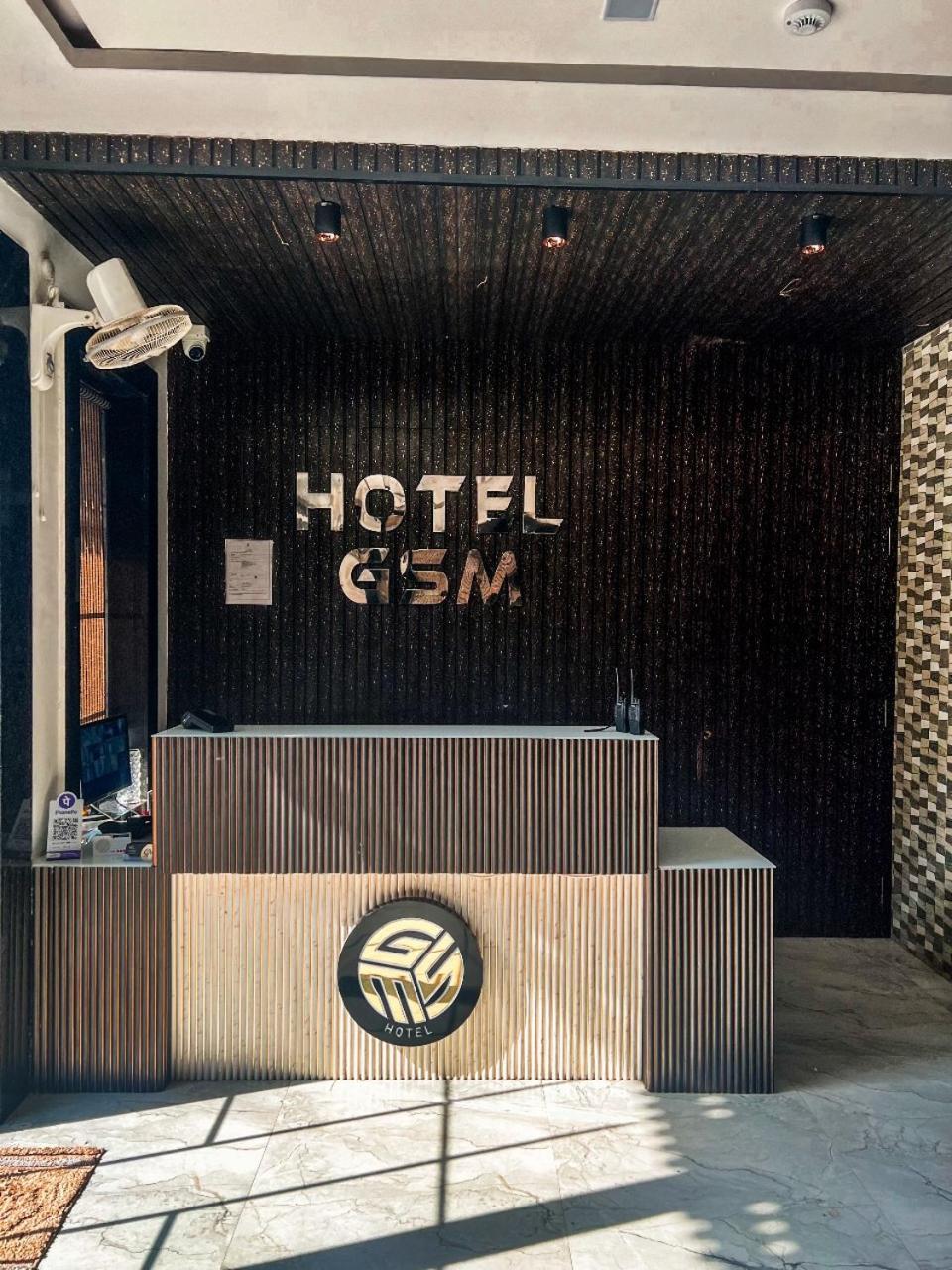 Gsm Hotel Vrindāvan Exteriör bild